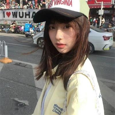 夹缝中活着，小春 在线播放